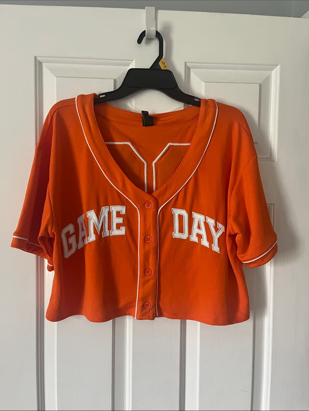 NET cropped “Game Day” jersey
